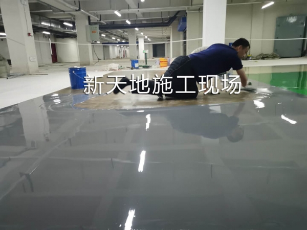 環(huán)氧地坪漆和丙烯酸地坪漆有什么區(qū)別？都運用到哪些場地呢？